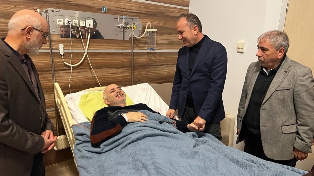 CEYLAN HASTA VE HASTA YAKINLARININ HAYIR DUALARINI ALDI